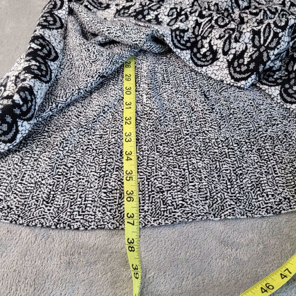 Cynthia Rowley Womens Black White Printed Sweater Dress Size Medium - Picture 7 of 8